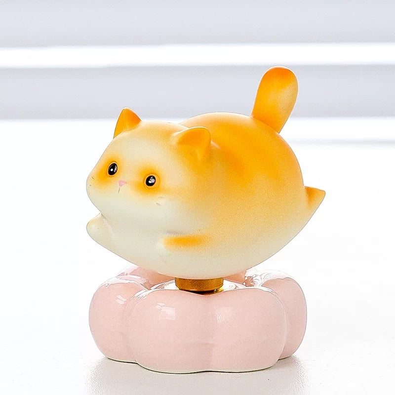 Rotatable Cute Kitten Figurines