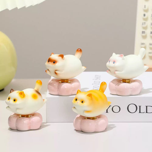 Rotatable Cute Kitten Figurines